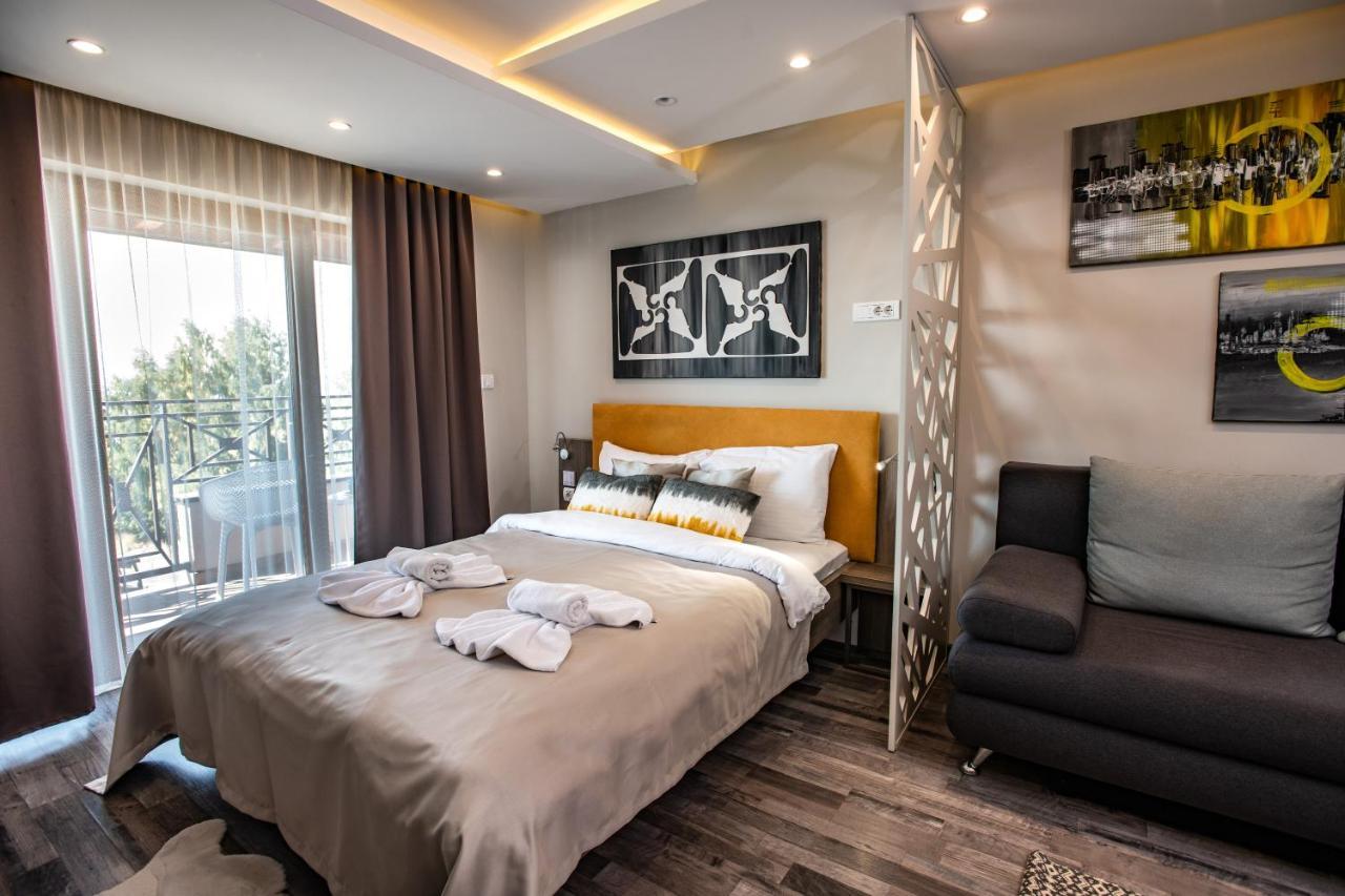 Deltalux Apartmani Milmari 카파오닉 외부 사진